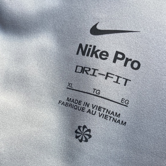 Nike Pro Floral Women's Printed Training Leggings - Picture 4 of 8